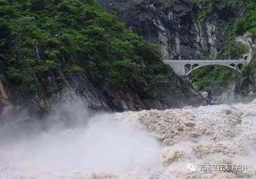 李现同款虎跳峡路线